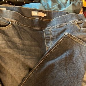 Torrid lean jean size 4S